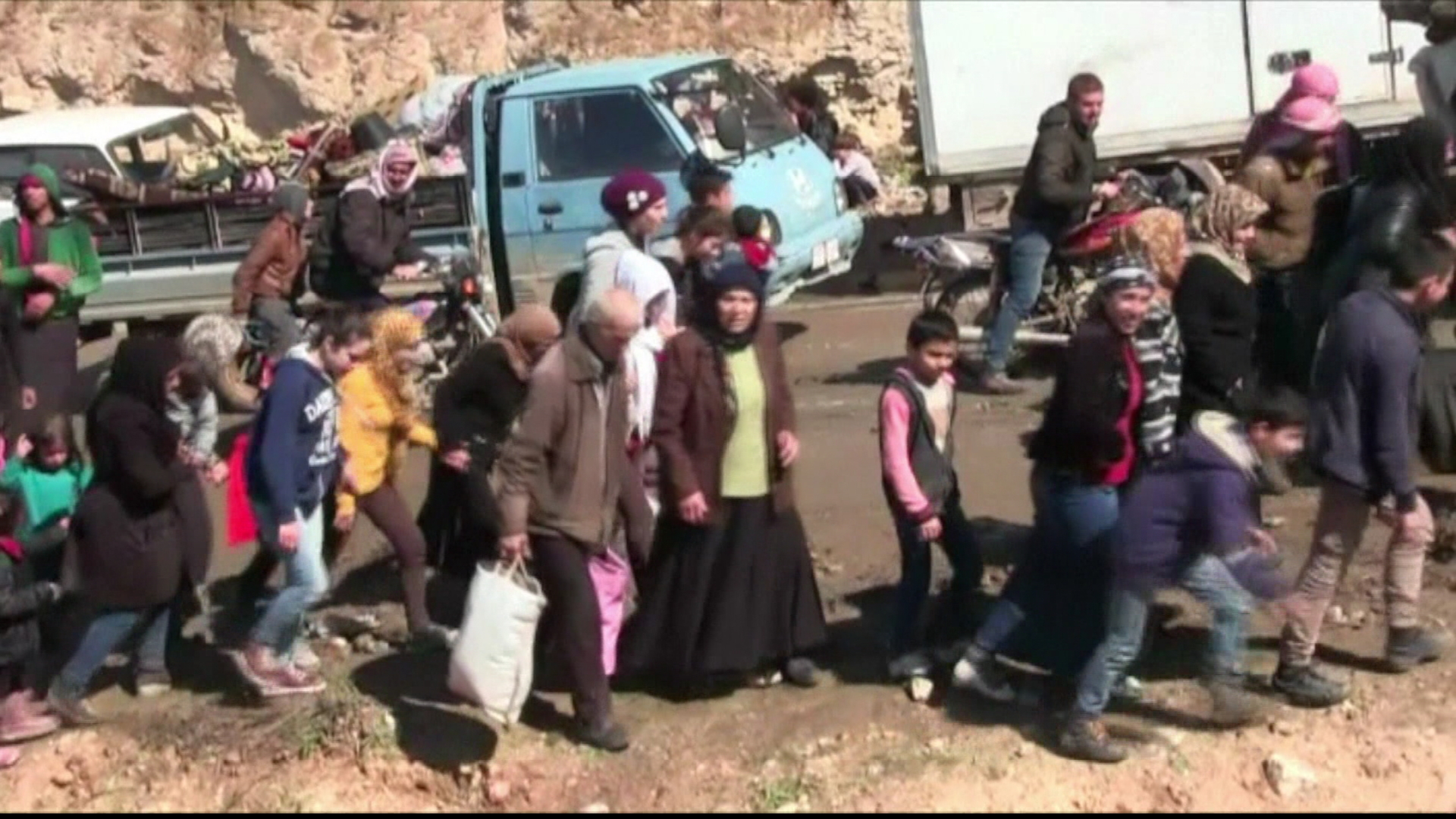Rûsya: Tirkiyê li deverên Kurdî li Sûriyê Turkmenan bicih dike